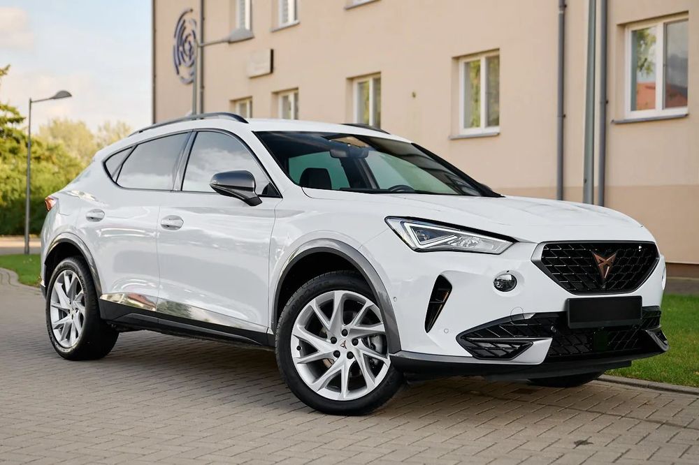 Cupra Formentor elektryczna klapa - full led - kamera- nawigacja - gniazdko - ambiente