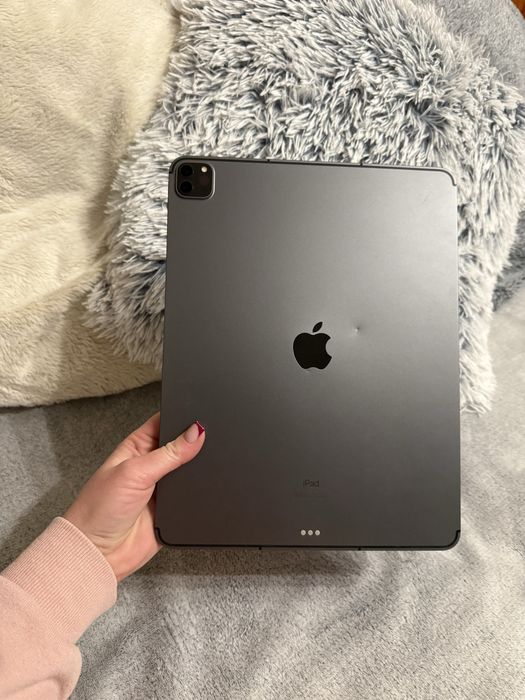 Apple iPad Pro 2022  12.9 “ (5th generation) M1 128gb Space Gray LTE