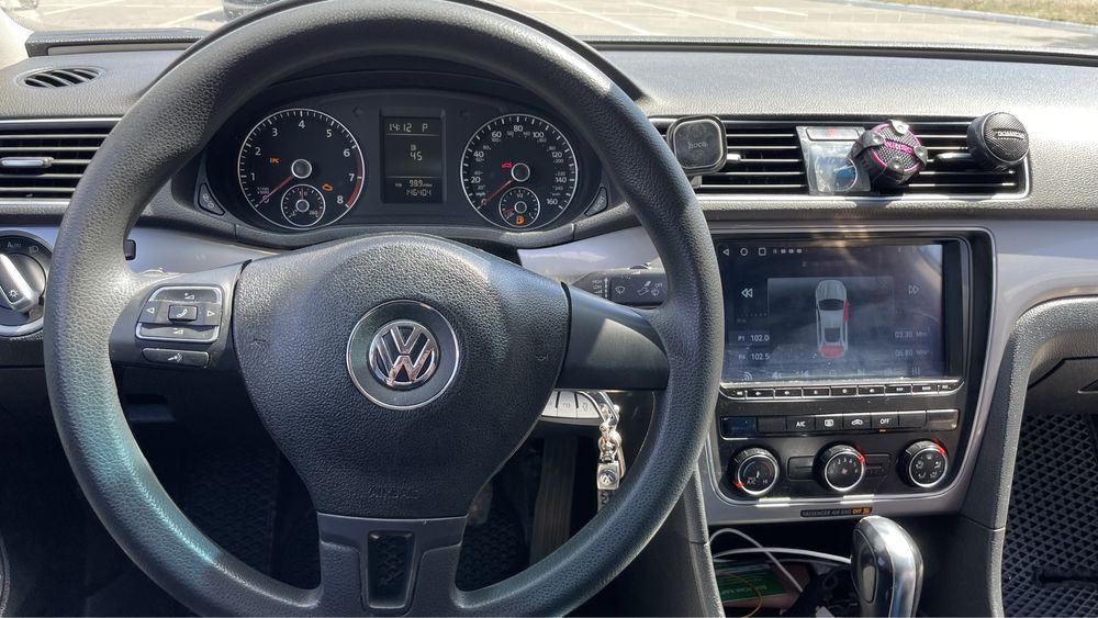 Продам власне авто Volkswagen Passat В7