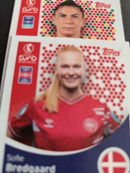 Topps naklejki euro 2025 women's komplet  308 naklejek
