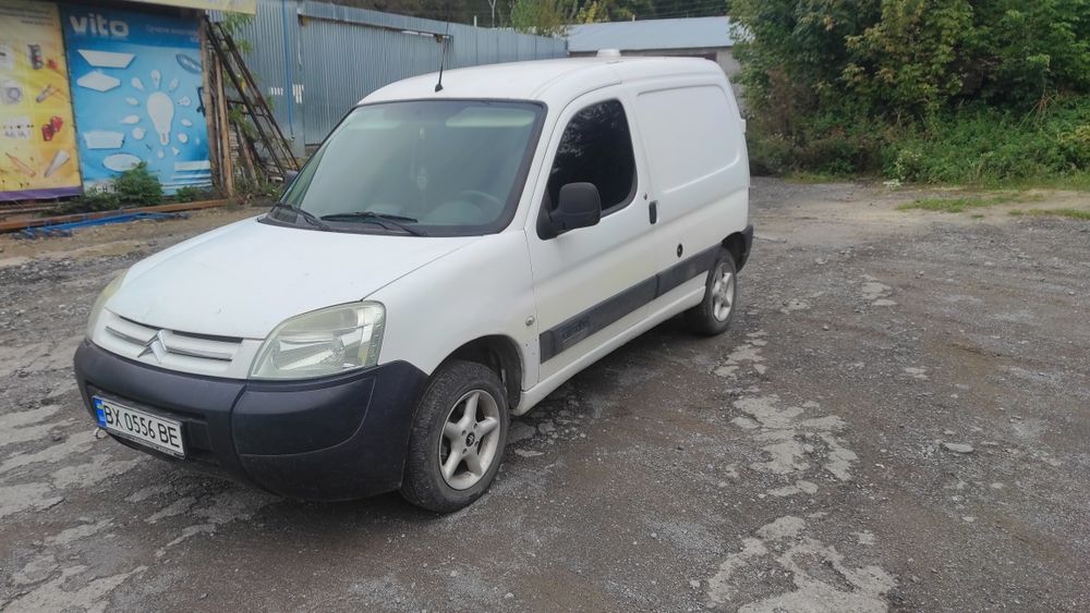 Продам Citroen Berlingo 2005р , 1.4 бензин ( газ вписаний )