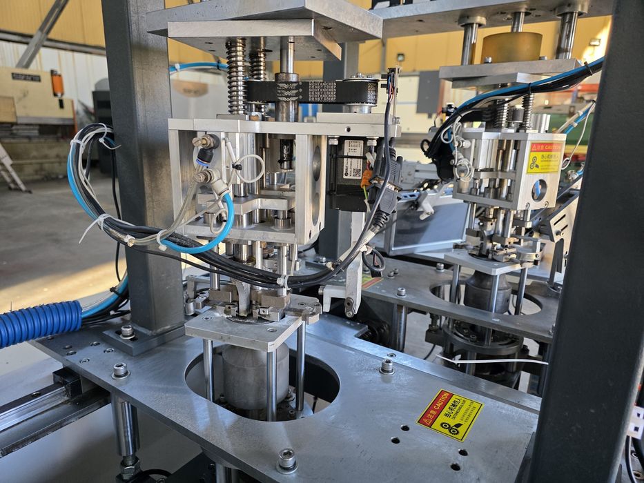 Maszyna do produkcji maseczek N95 itp