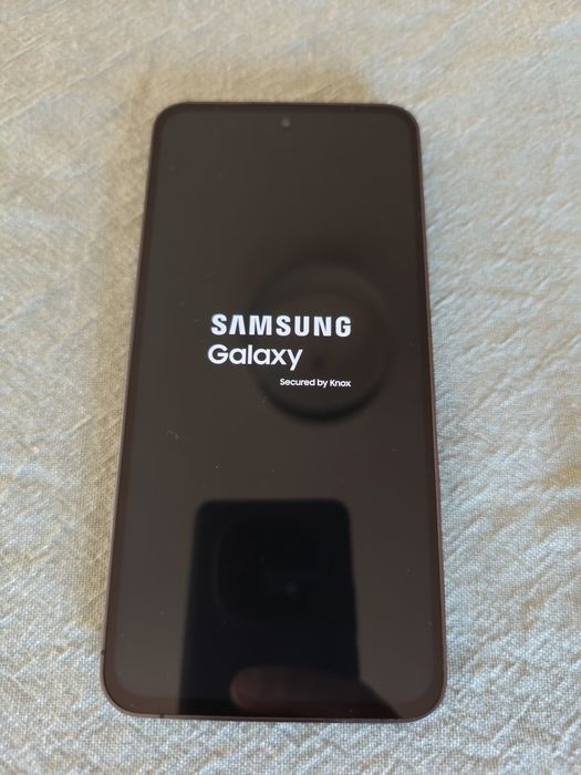 Samsung S24FE com garantia