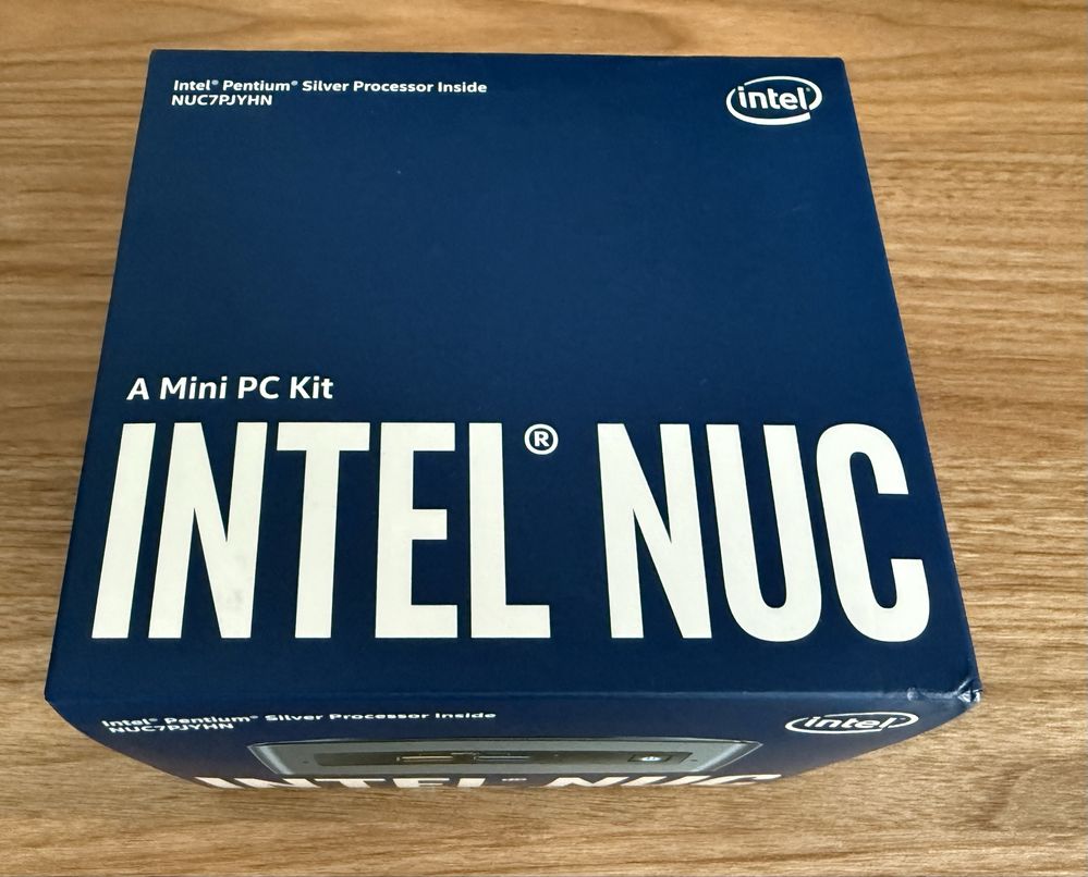Komputer Intel NUC 7 500GB SSD Intel Pentium J5005
