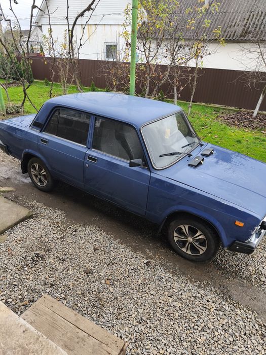 Продам  2005 рік