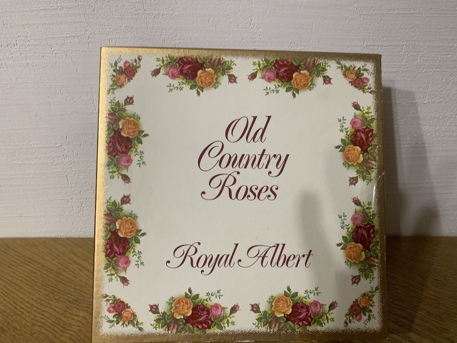 Посуда Royal Albert