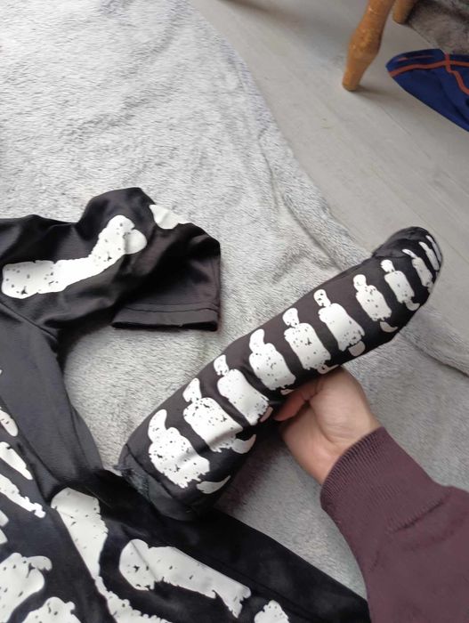 Strój karnawałowy, przebranie halloween, kostium kościotrup Dino 92 98
