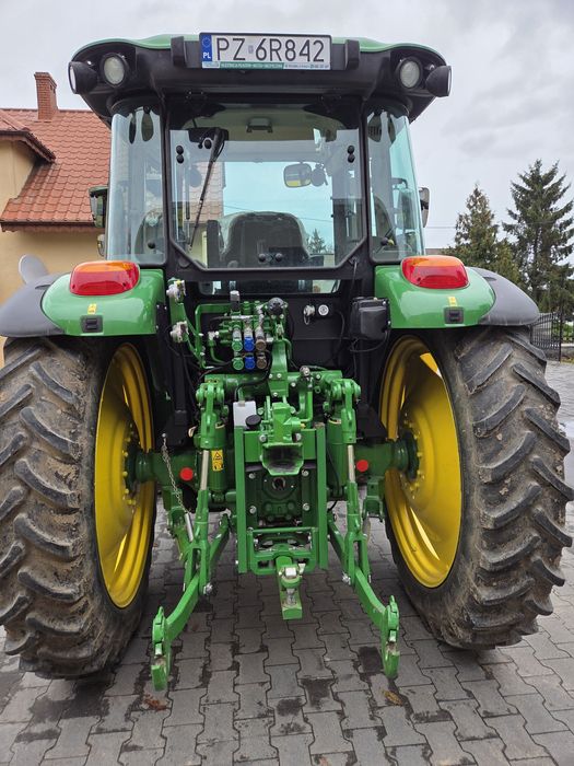 Sprzedam John deere 5090M krajowy