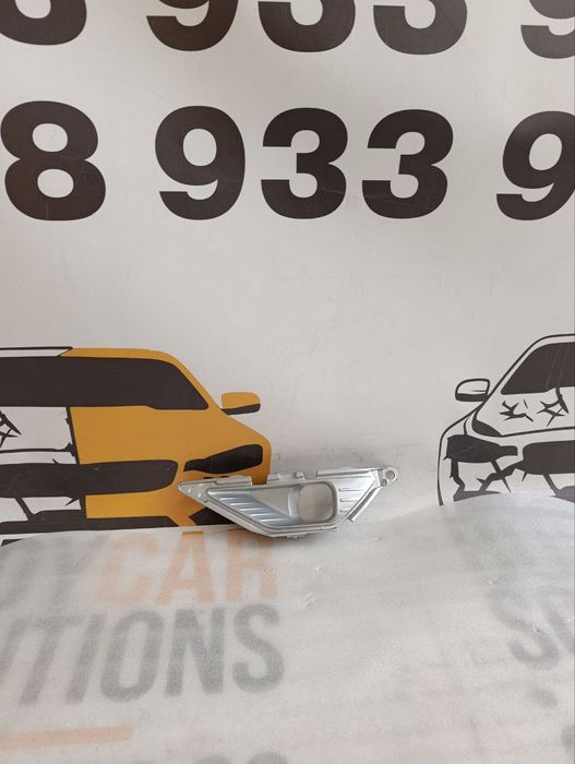 Рамка противотуманки левая(лицензия) MITSUBISHI OUTLANDER 2022-23 )