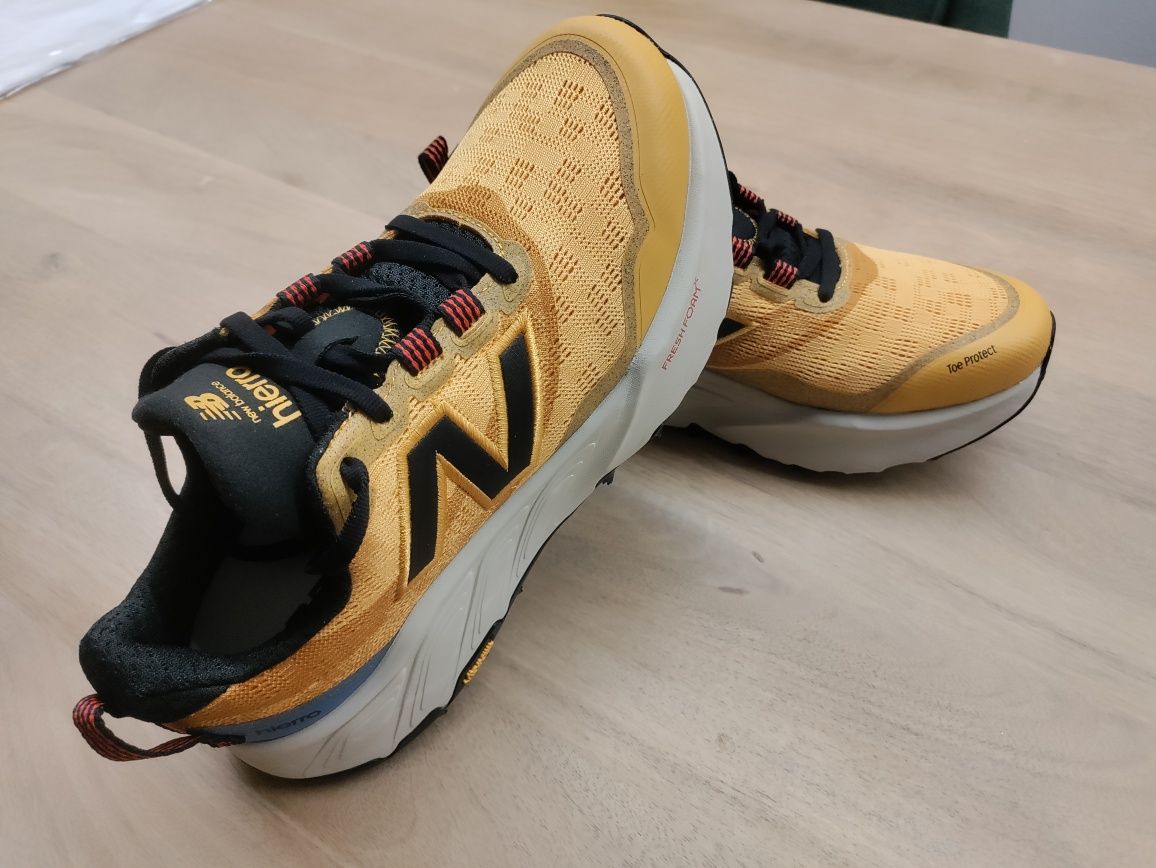 New Balance Hierro V9