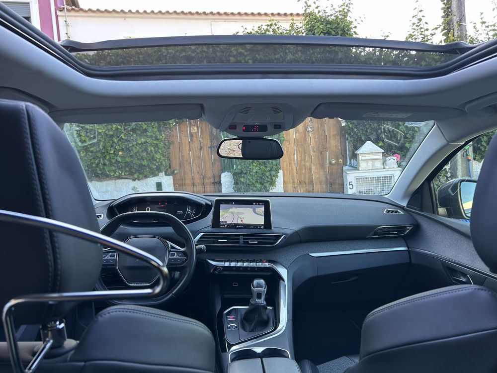 Peugeot 5008 1.5 hdi Allure pack teto pnorâmico 7 lugares