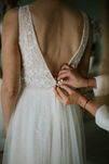 Suknia Ślubna Herms Bridal Dallas 2021 ecru Welon GRATIS!