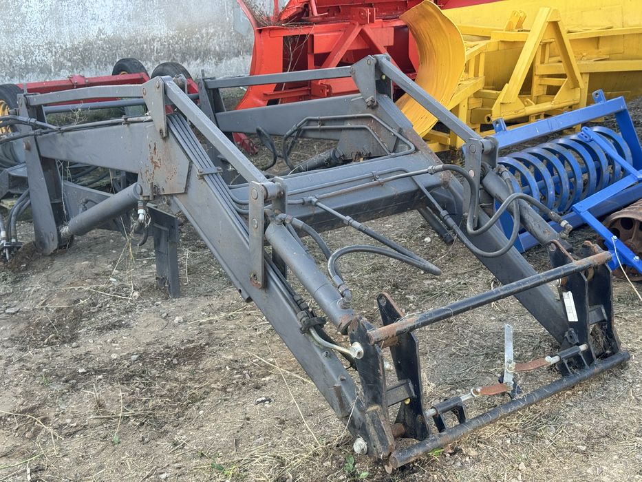 Przedni TUR do ciągnika z Adaptacją