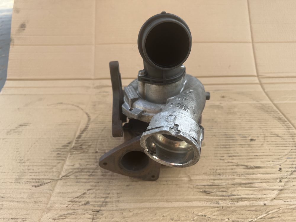 VW T5 т5 2,5 2.5 TDI BNZ БНЗ Турбіна турбо 070145701R 070145701