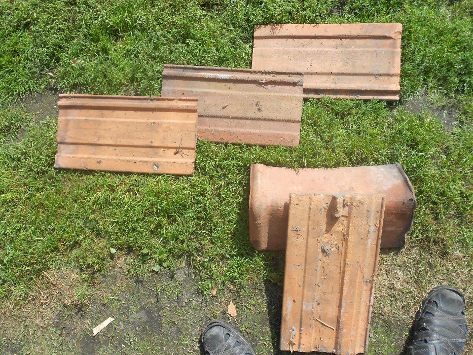 dachówka ceramiczna zabytkowa