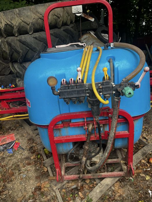 Opryskiwacz 400l 12m lanca biardzki