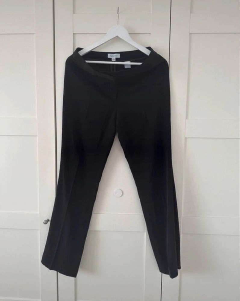 Czarne spodnie flare garniturowe calvin klein vintage 34 XS Jak nowe