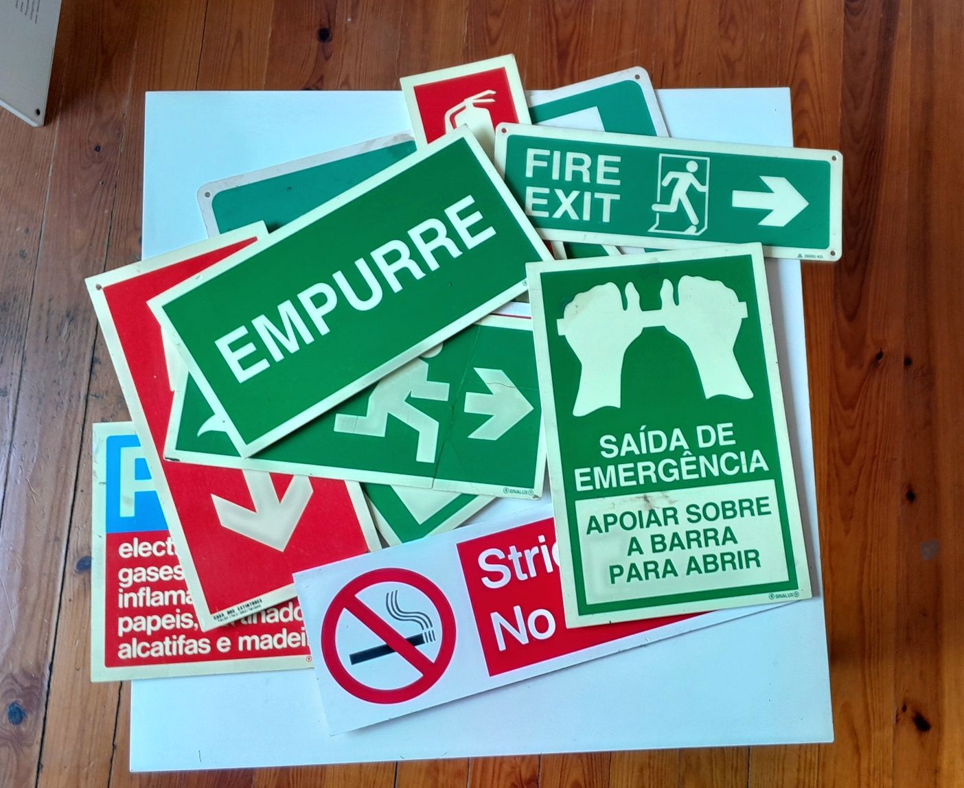 11 Sinais de emergência - antigos