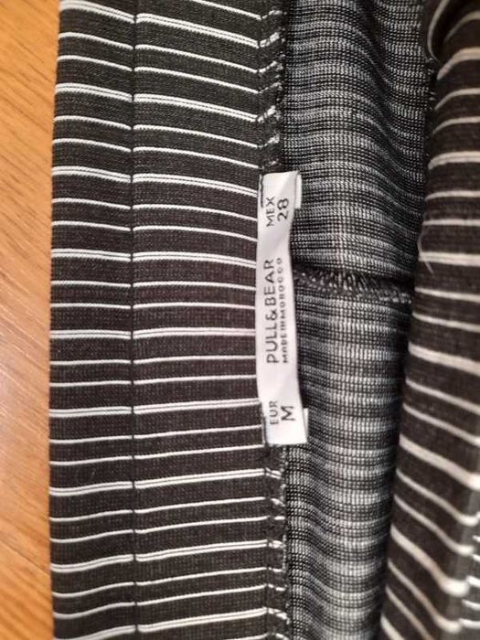 Calções Pull & Bear Tamanho M/38 em bom estado