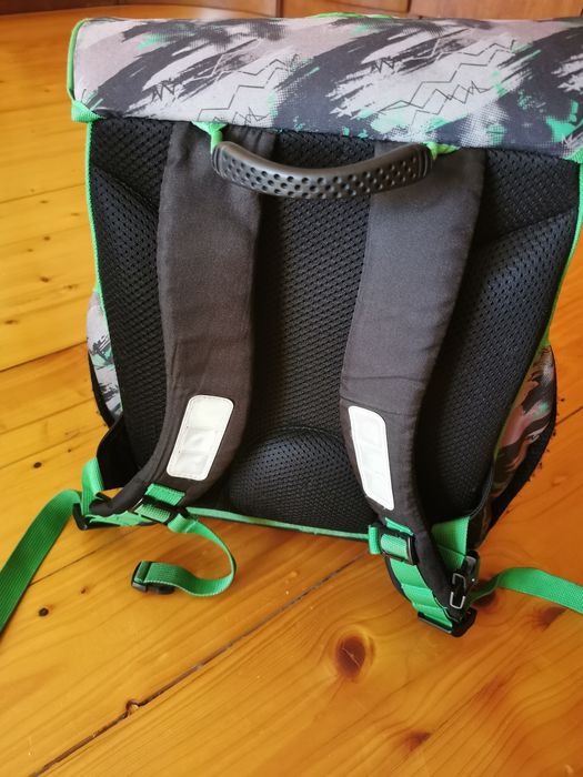 Tornister szkolny pierwszoklasisty