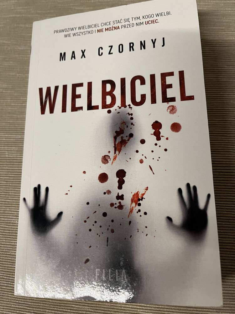 Książka „Wielbiciel” autor Max Czornyj