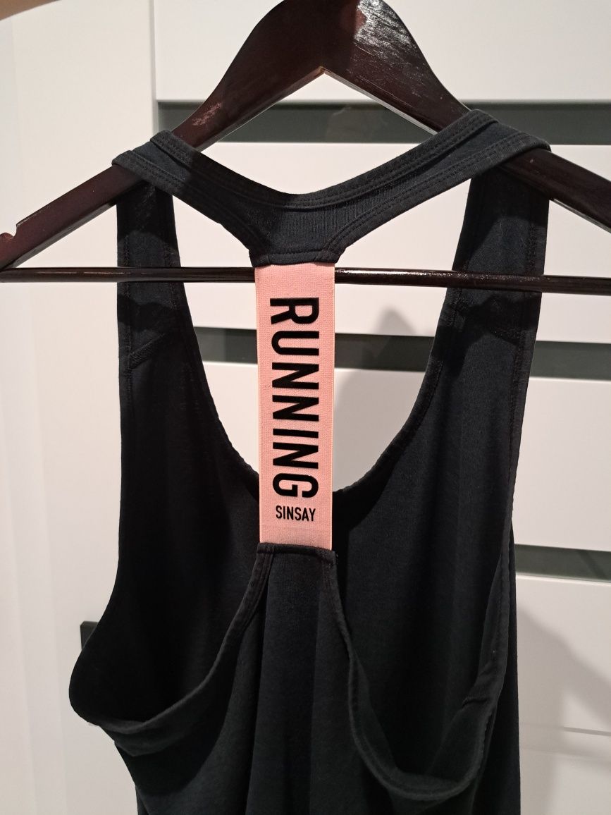 Czarny top sportowy treningowy Sinsay 38 M Czarny