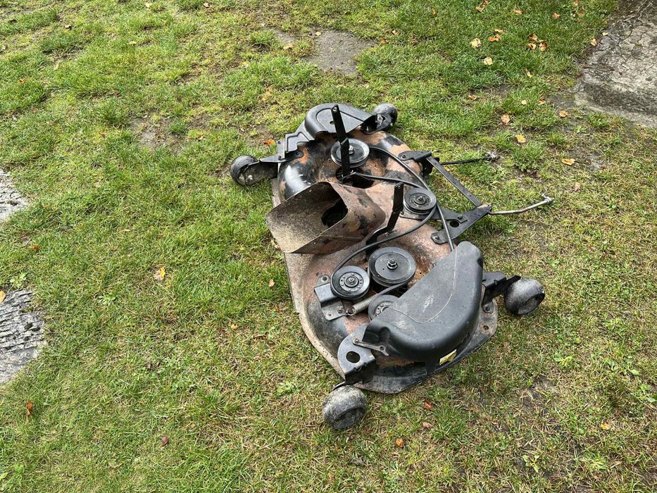 Kosisko agregat koszący traktorek kosiarka Mcculloch