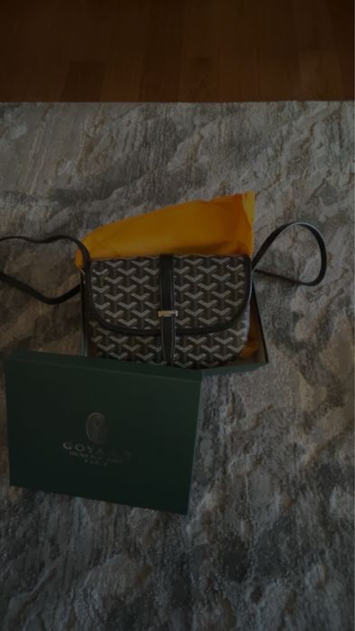 Malinha da goyard