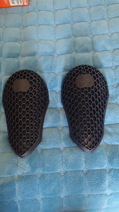 Ochraniacze łokci Shima Armor Plus do kurtki motocyklowej