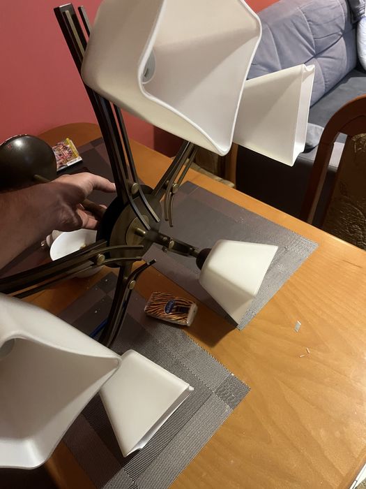 Lampa żyrandol do salonu stan bardzo dobry