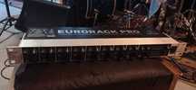 Beringer RX1602 V2 - Mesa de mistura Rack