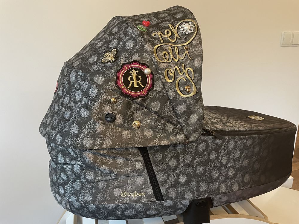 Gondola cybex priam 2.0 rebellious lux