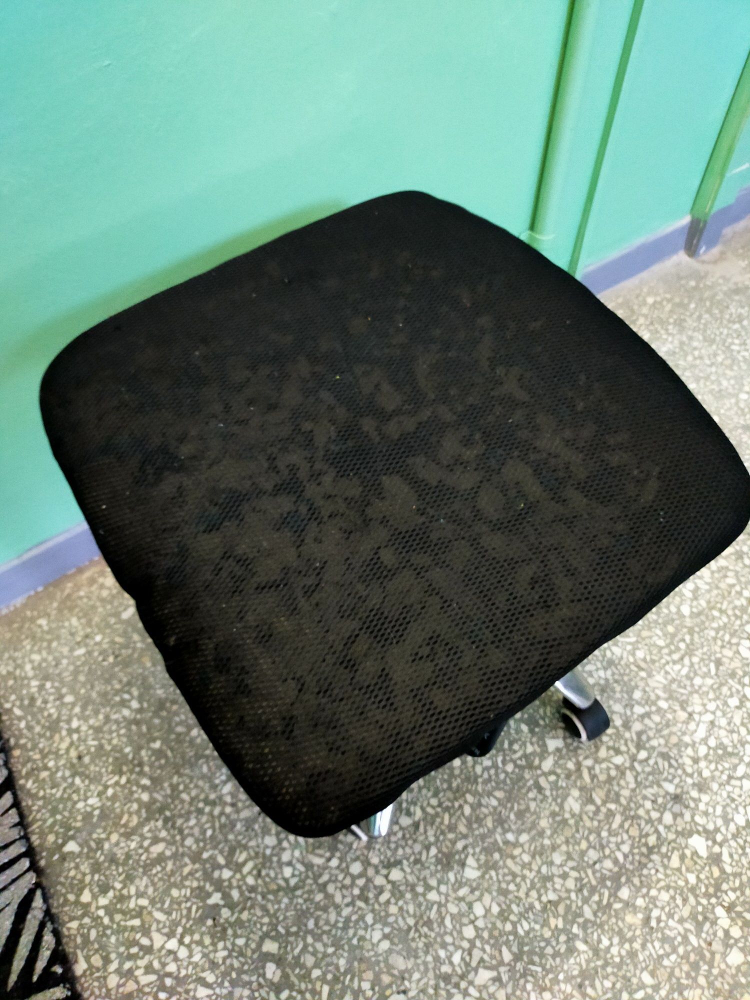 Fotel taboret obrotowe