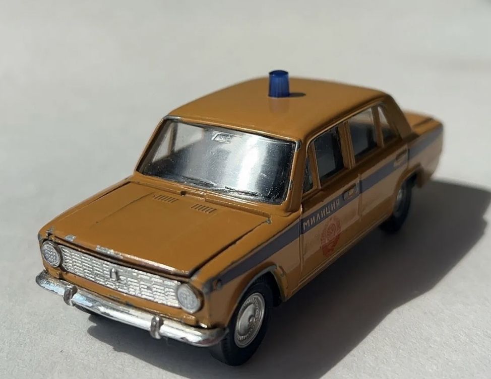 Модель автомобиля ваз-2101 (гаи) СССР