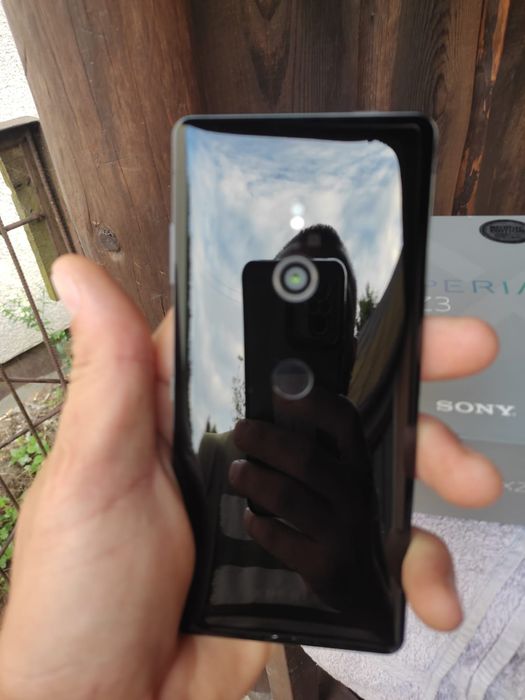 Sony xz3 jak nowy
