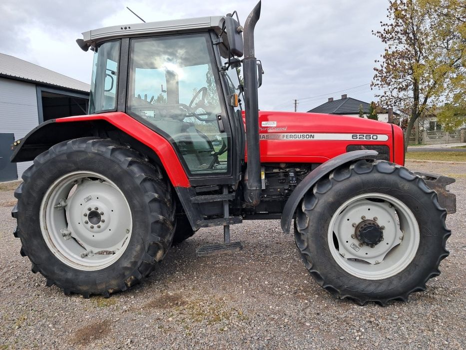 Massey Ferguson 6260