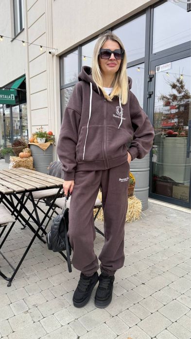 Женский теплый костюм флис 42-52 черный,шоколад Жіночий теплий костюм