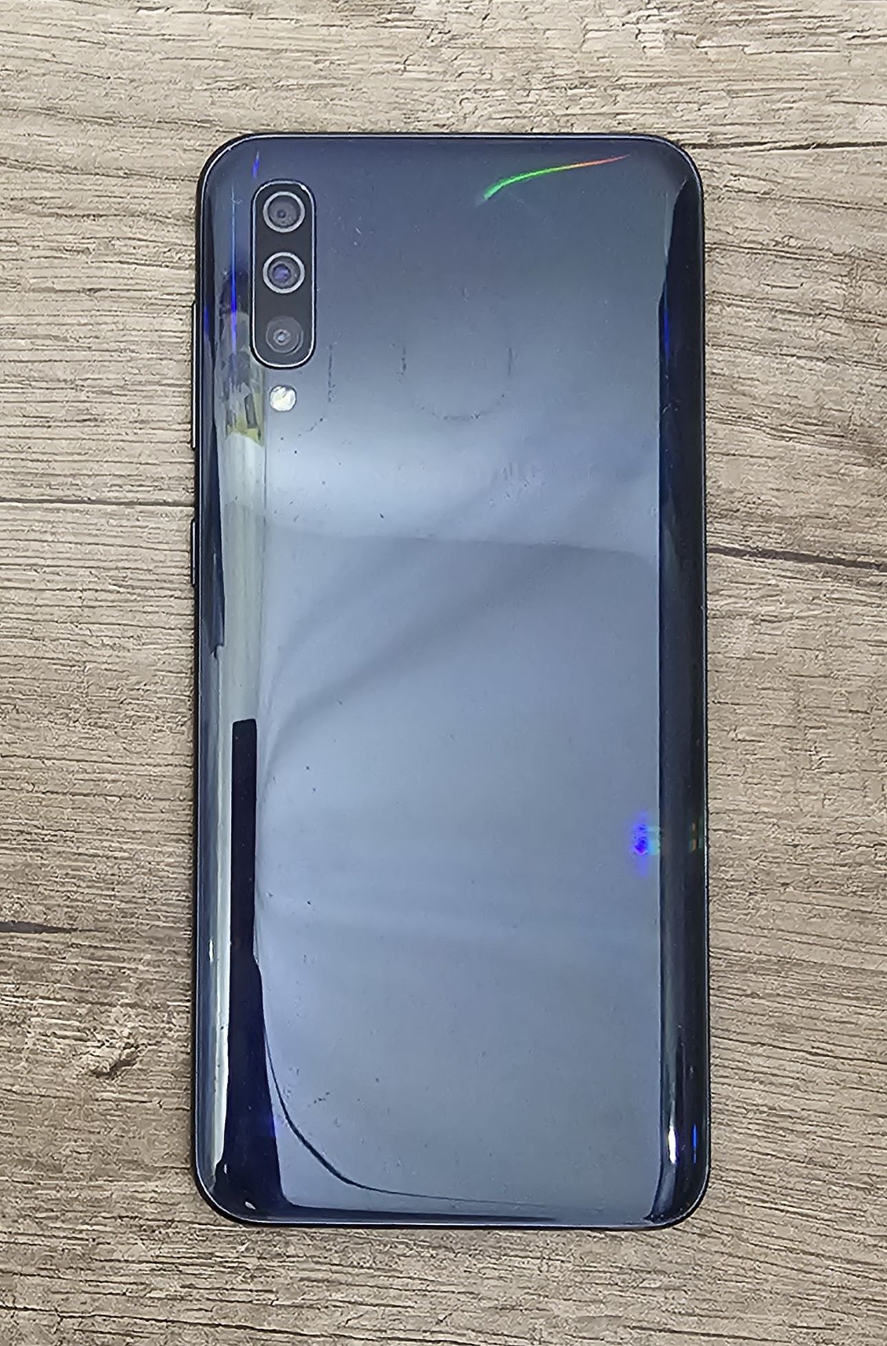 Samsung A50 4/128 GB