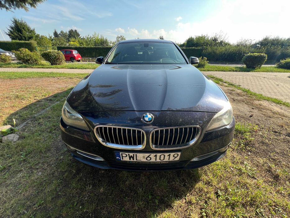 BMW 5 2015 rok seria Luxury 2.0D 190KM