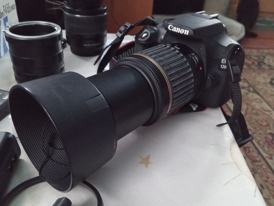 Lustrzanka Canon eos 1200d