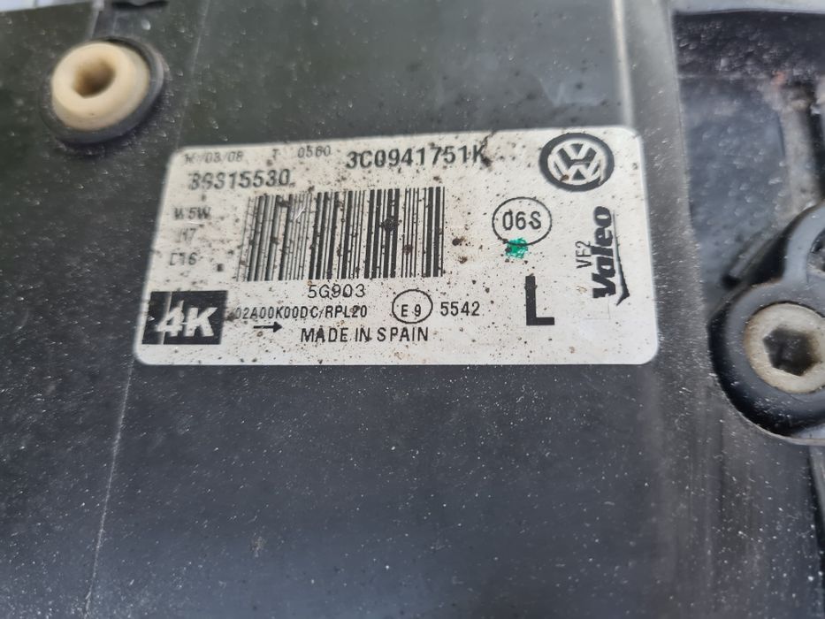 Lampa.Przednia Lewa BI Xenon Skretny VW Passat b6