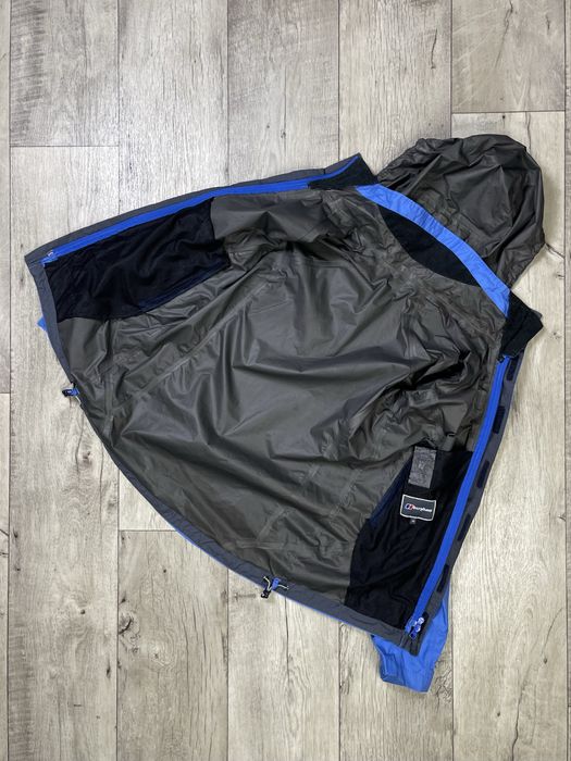 Berghause gore-tex ветровка дождевик M размер женская синяя