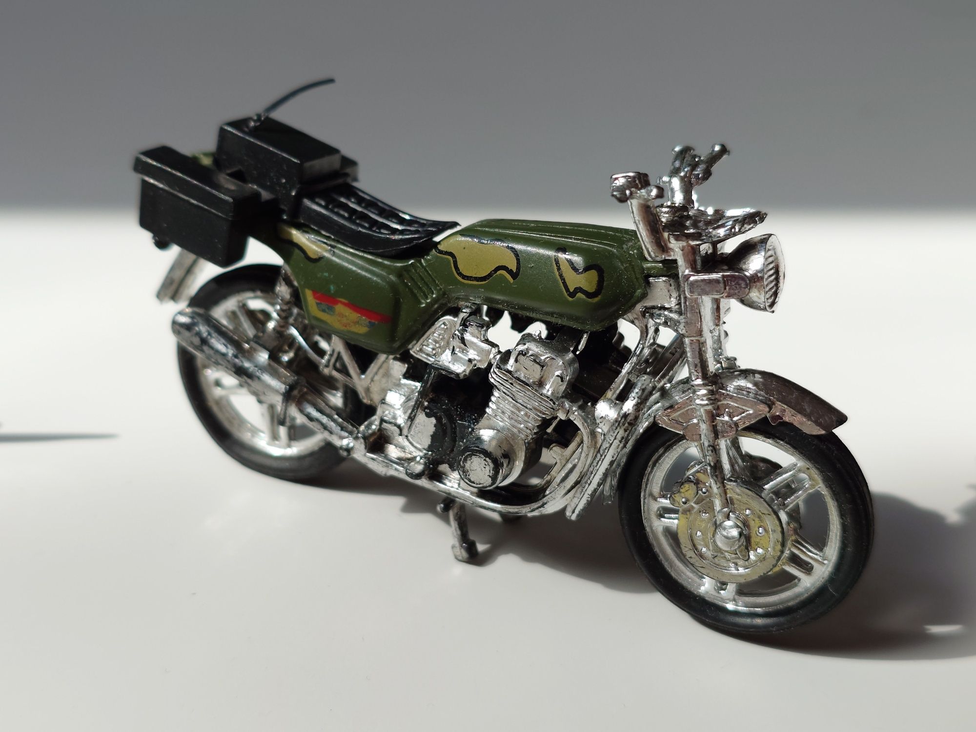 3 stare modele motocykl Honda Hot Weels samolot samochód vintage