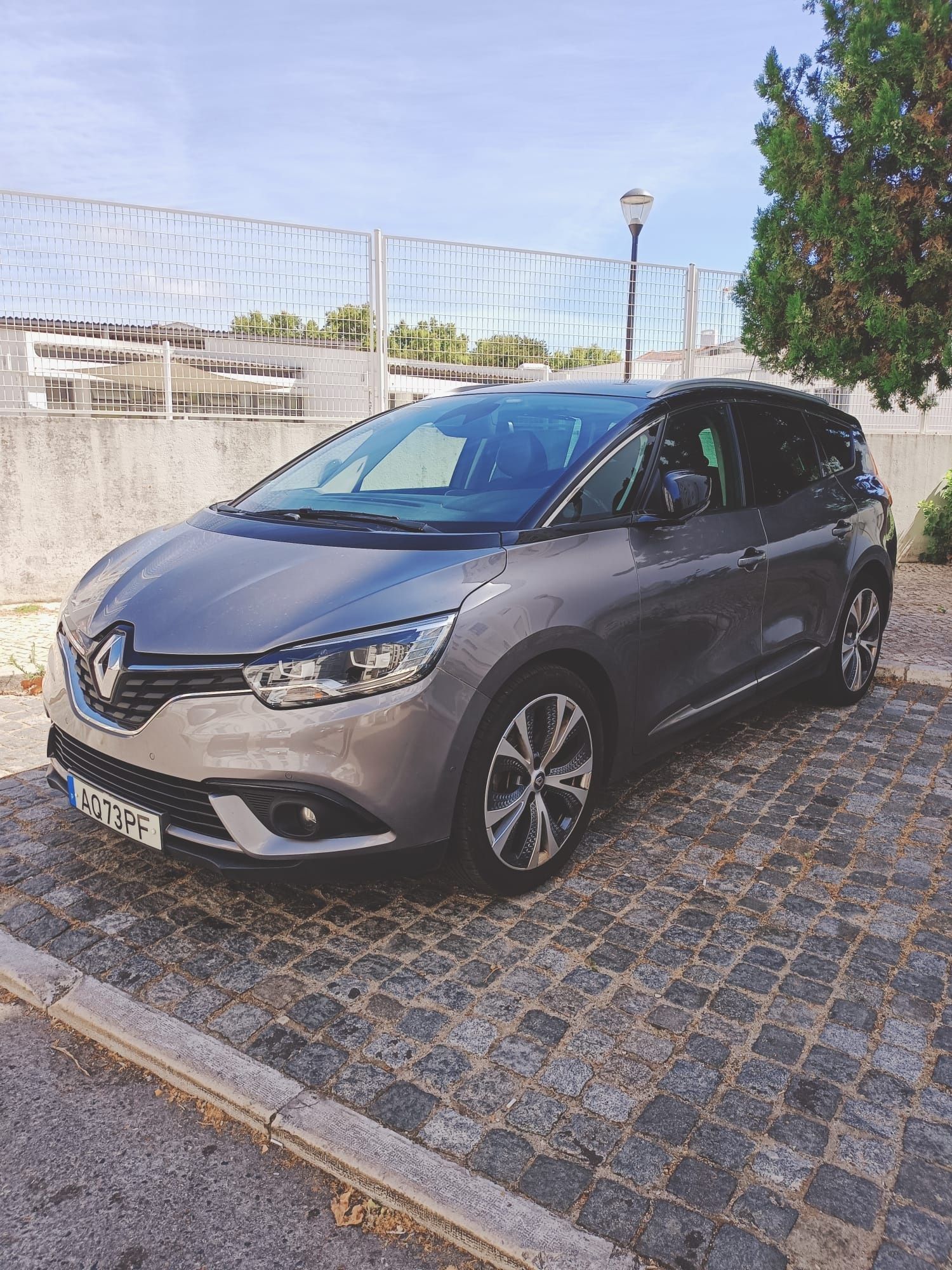 Renault grande Scenic