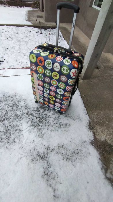 валіза для відпочинку та подорожей