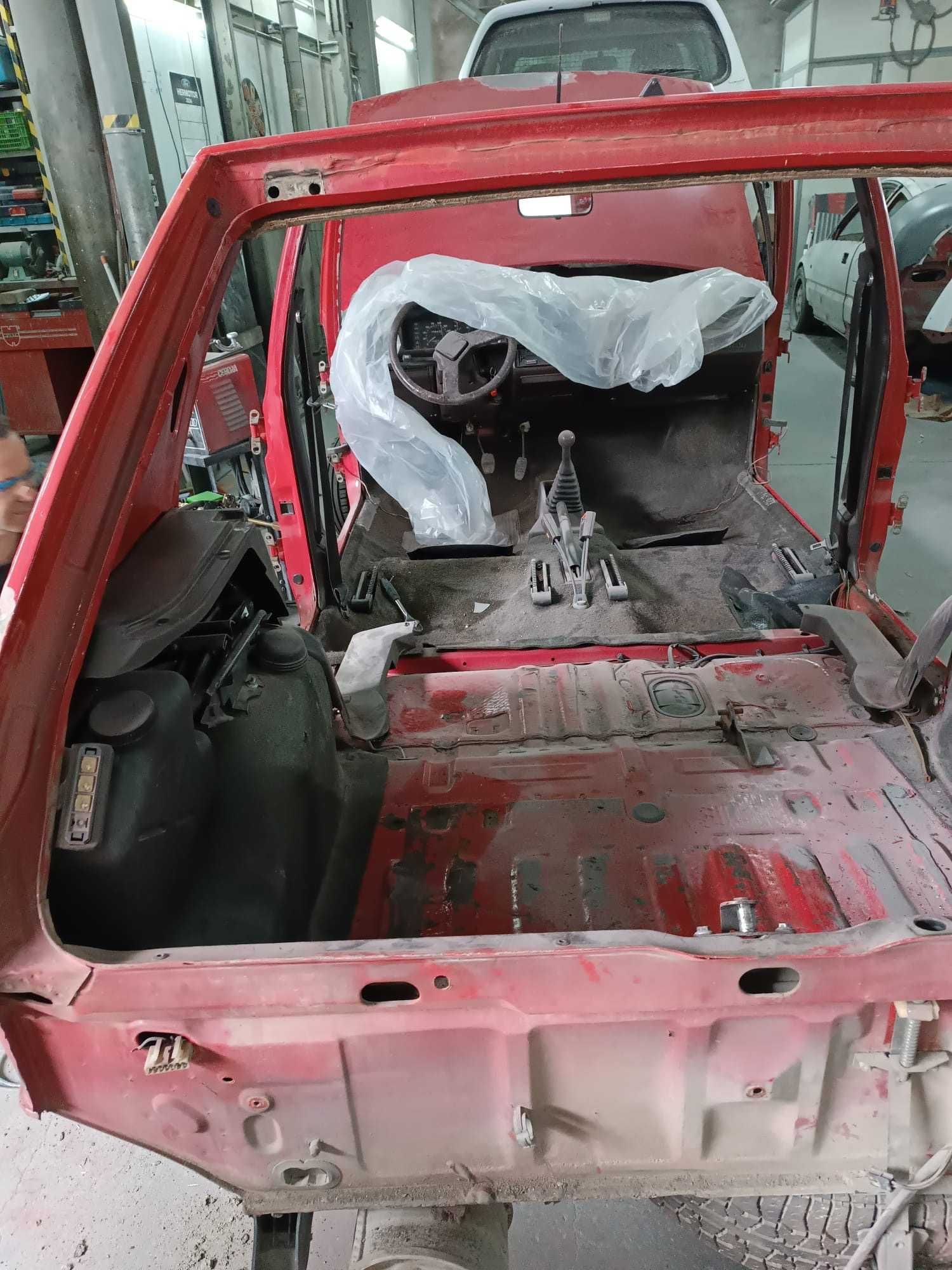 Vendo ou troco Fiat Ritmo 70 CL - Restaurado em Ótimas Condições