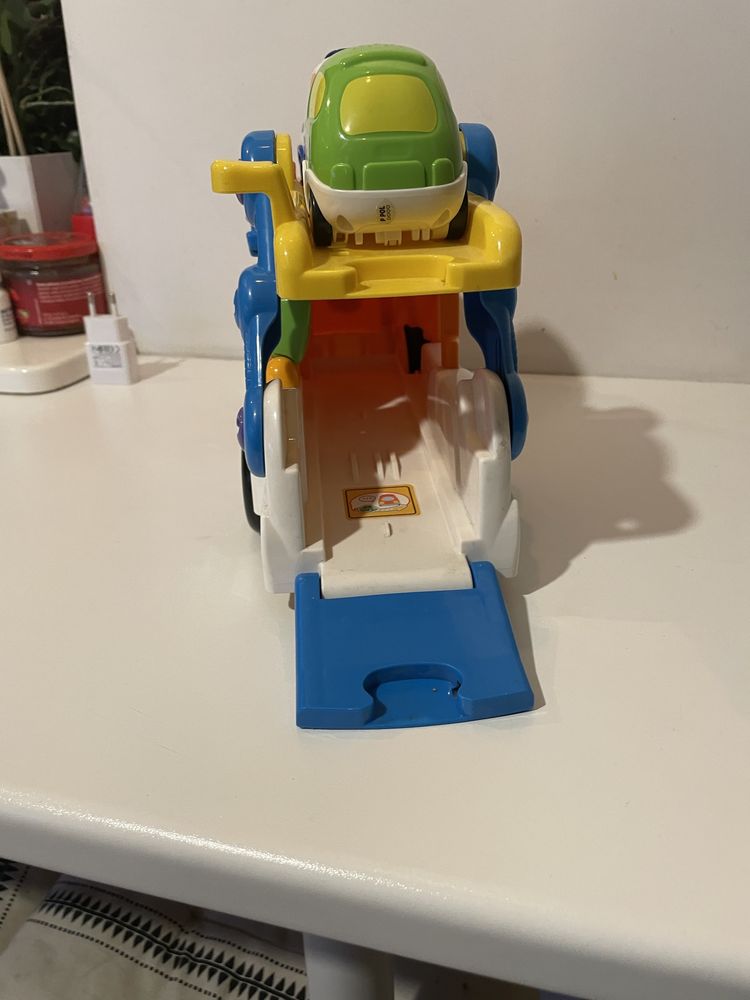 Autotransporter tut tut vtech