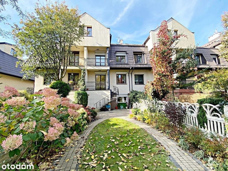 Stare Włochy, segment w zielonej okolicy, blisko jeziorka