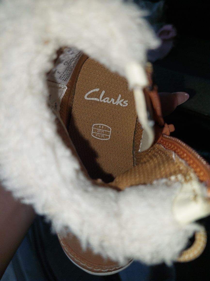 Ботиночки кожаные 20р Clarks