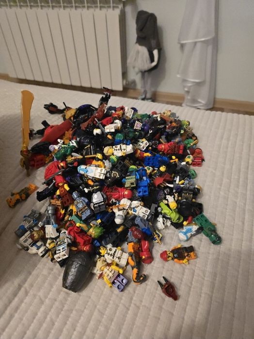 Lego ninjago mix minifigurek 170szt.